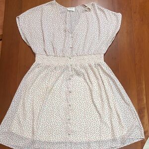Elegant Floral Casual Dress in Cream and Pink
